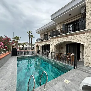  Apart Otel Yalcinkaya Tas Türkiye