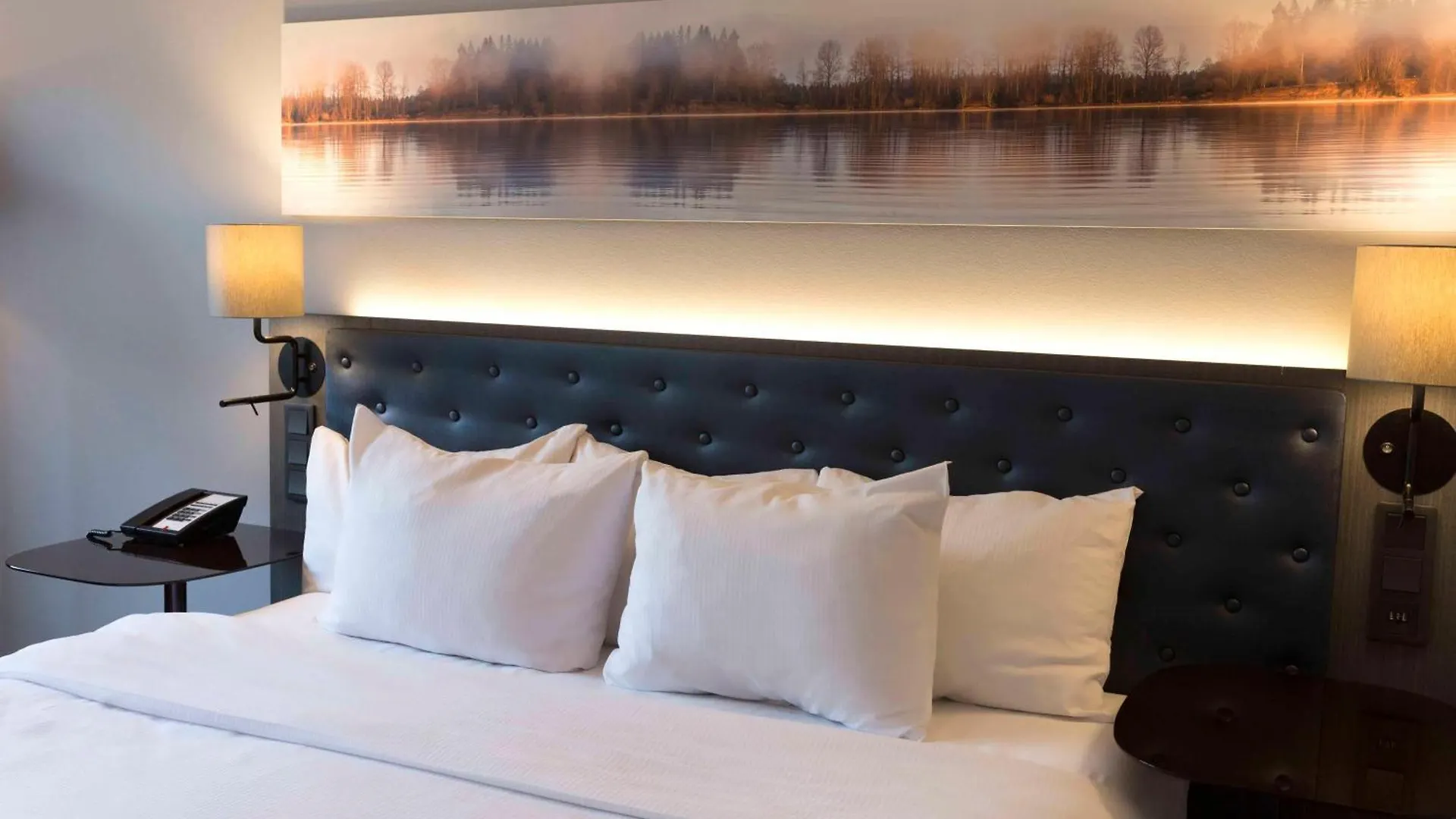 Hilton Helsinki Strand