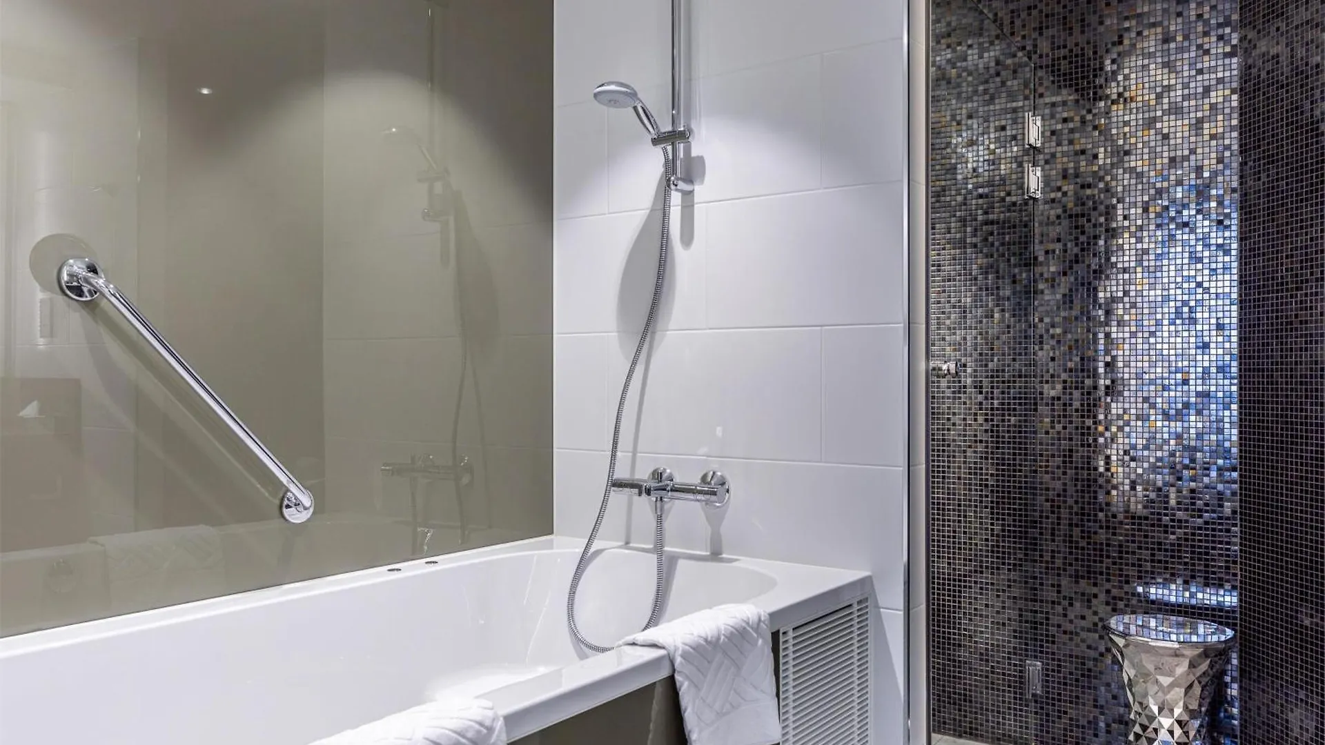 ***** Ξενοδοχείο Hilton Helsinki Strand Φινλανδία