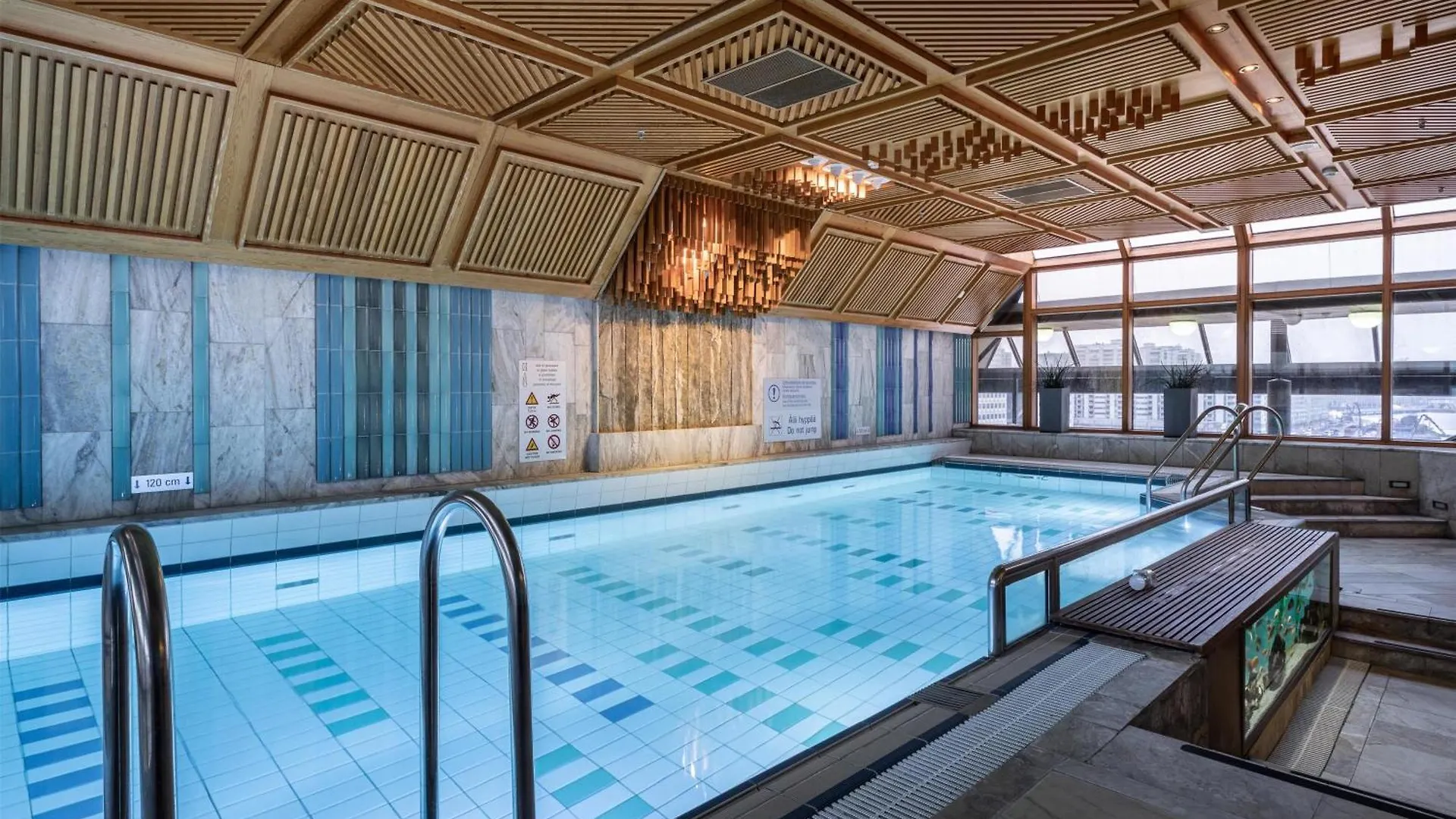 Hotel Hilton Helsinki Strand